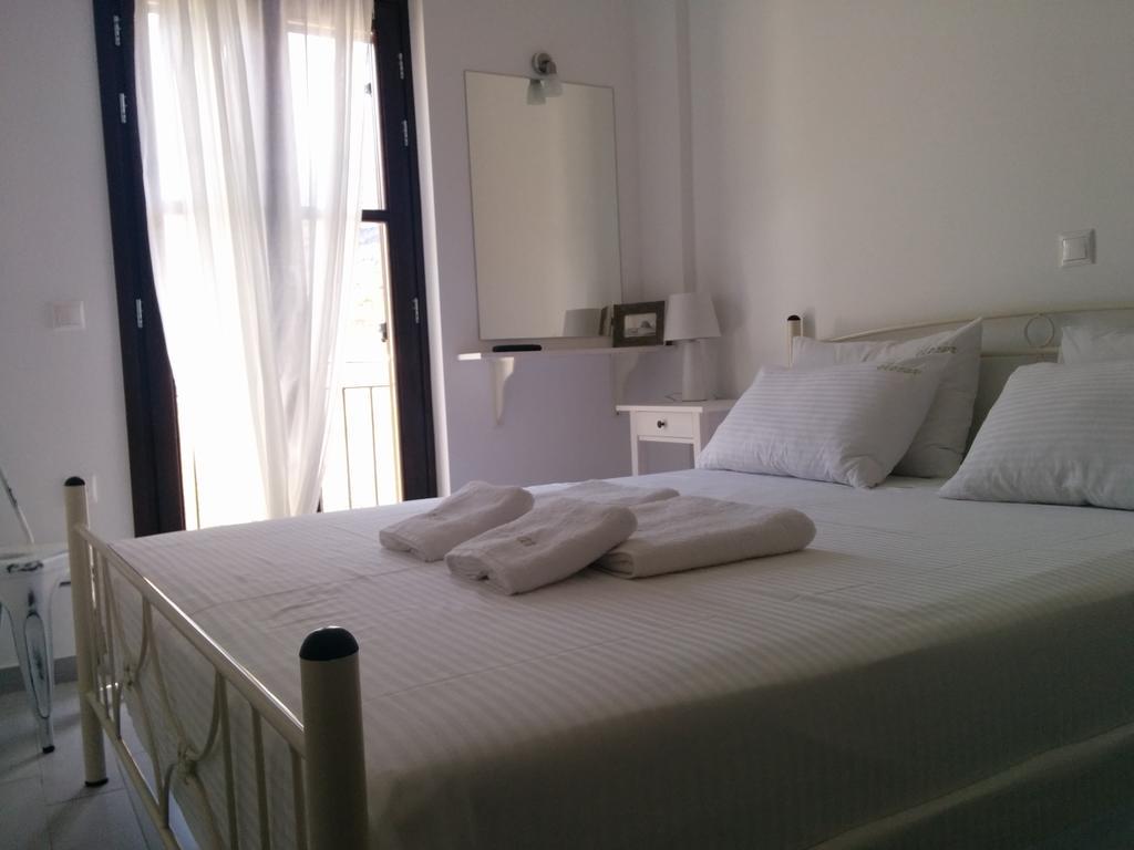 Elezar Apartment Neo Oitilo Bilik gambar
