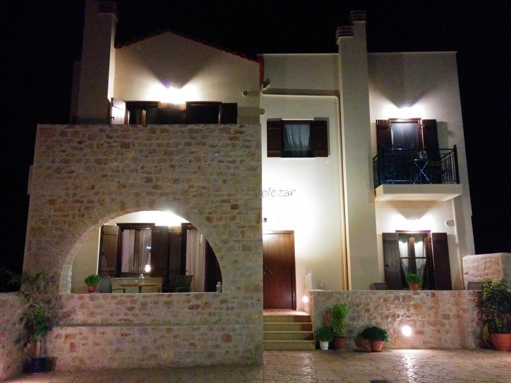 Elezar Apartment Neo Oitilo Luaran gambar