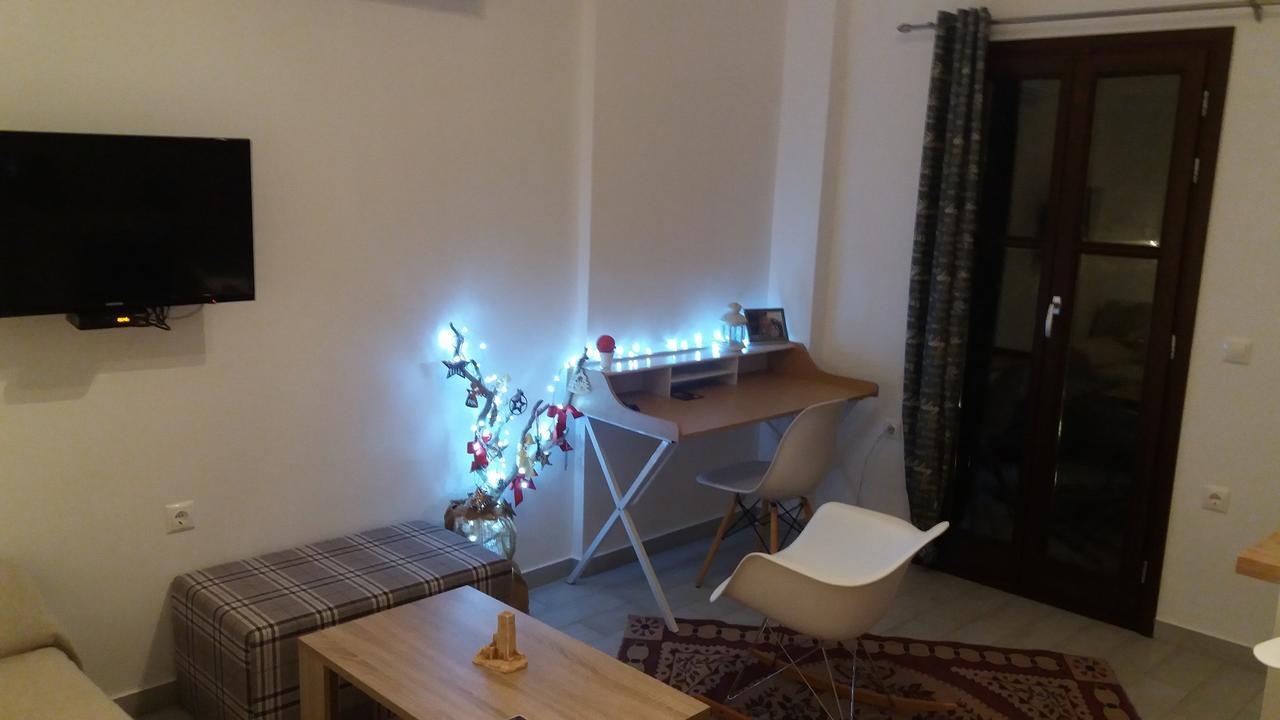 Elezar Apartment Neo Oitilo Luaran gambar