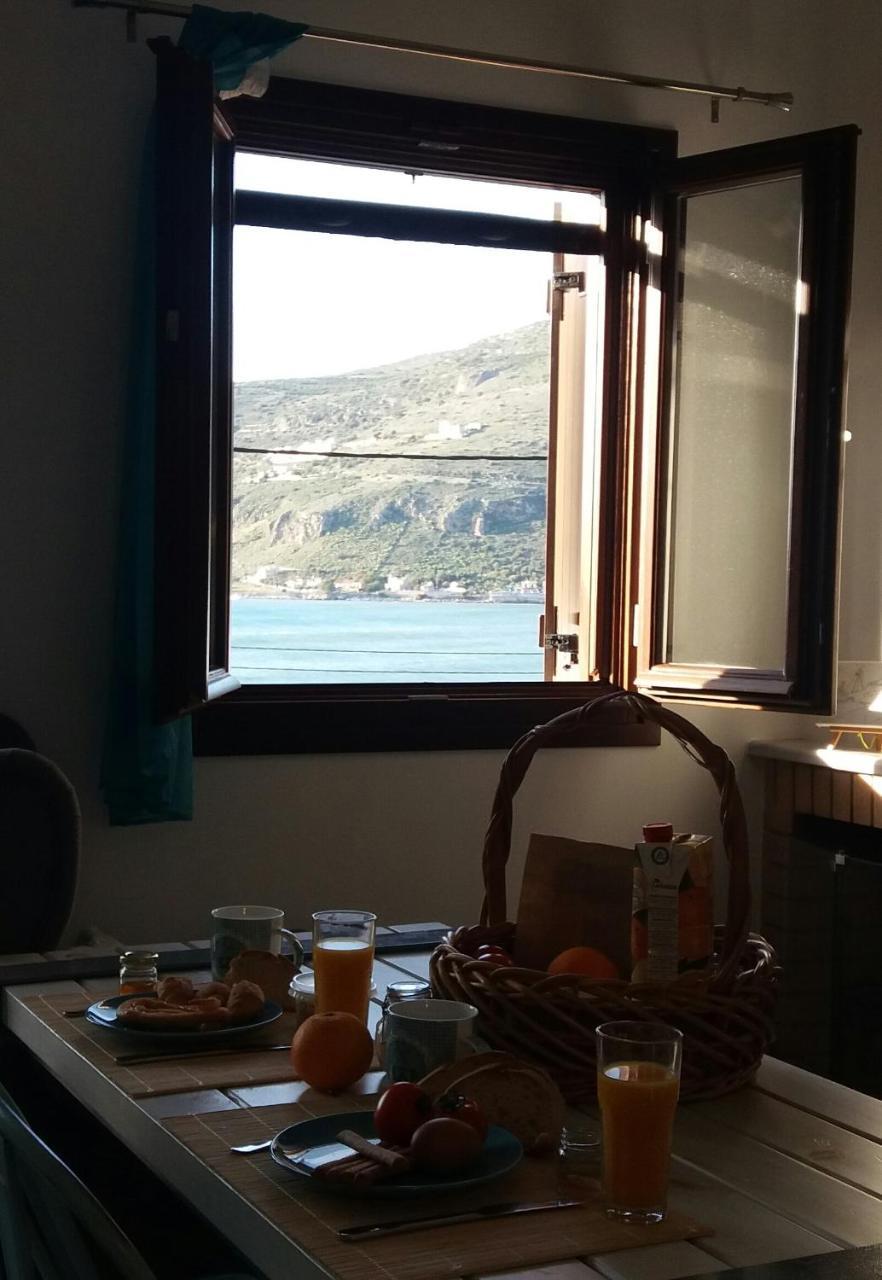 Elezar Apartment Neo Oitilo Luaran gambar